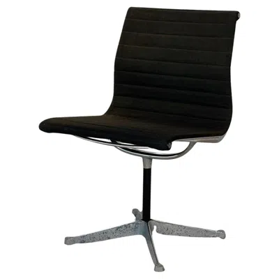 Pre-owned Charles And Ray Eames Model Ea 105 Aluminium Chairs By Eames For Herman Miller, 1970s In Black