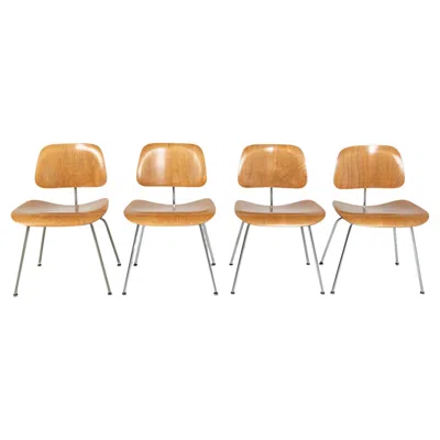 Pre-owned Charles And Ray Eames Set Of 4 First Edition Eames Evans Dcm Chairs In Brown