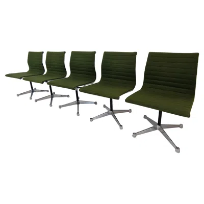 Pre-owned Charles And Ray Eames Set Of 5 Model Ea 105 Chairs By Eames For Herman Miller, 1970's In Black