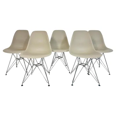 Pre-owned Charles And Ray Eames Set Of Five Charles & Ray Eames Molded Shell Chairs For Herman Miller, Usa 2016 In Sand