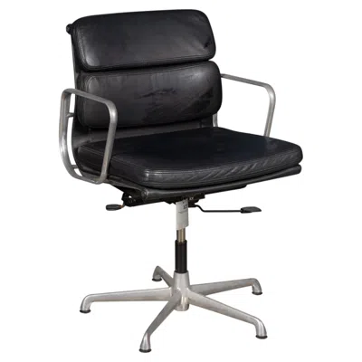 Pre-owned Charles And Ray Eames Vintage 20thc Ea217 Chair In Black Leather By Charles & Ray Eames For Icf