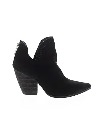 Pre-owned Charles By Charles David Ankle Boots In Black