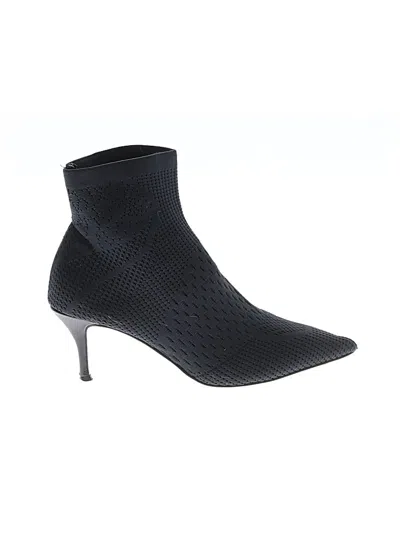 Pre-owned Charles By Charles David Ankle Boots In Black