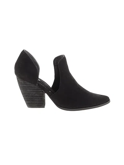 Pre-owned Charles By Charles David Ankle Boots In Black