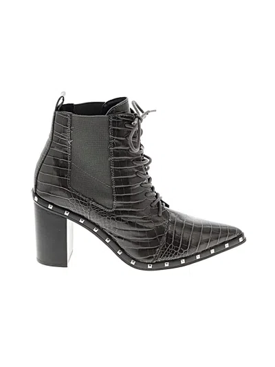 Pre-owned Charles By Charles David Ankle Boots In Black