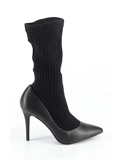 Pre-owned Charles By Charles David Boots In Black