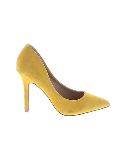 Pre-owned Charles By Charles David Heels In Yellow