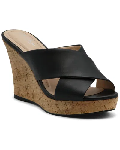 Charles By Charles David Latrice Wedge In Black