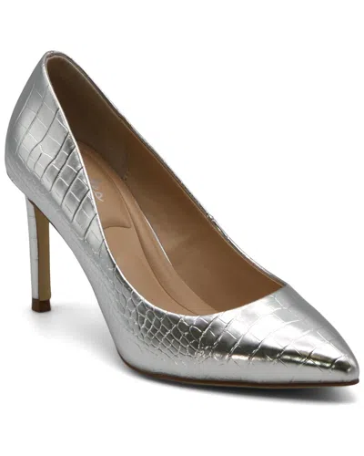 Charles By Charles David Sublime Pump In Metallic