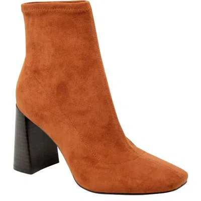 CHARLES BY CHARLES DAVID TURMOIL BOOTS WO BROWN BLOCK HEEL BOOTIE JOBB139