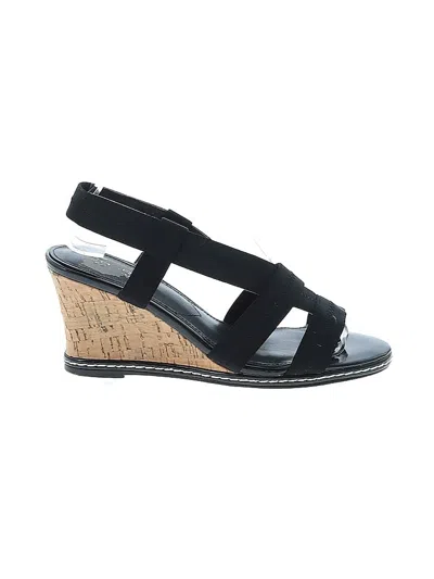 Pre-owned Charles By Charles David Wedges In Black