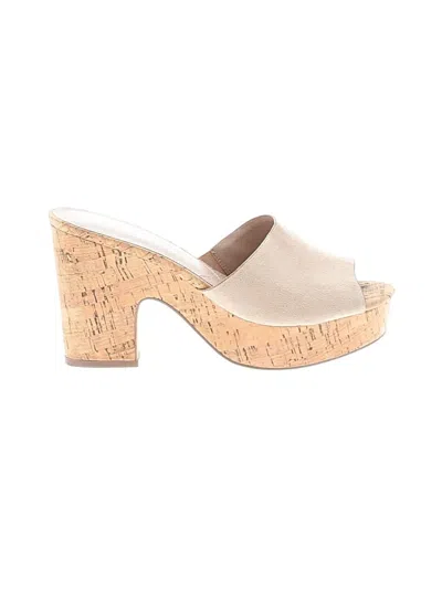 Pre-owned Charles By Charles David Wedges In Ivory