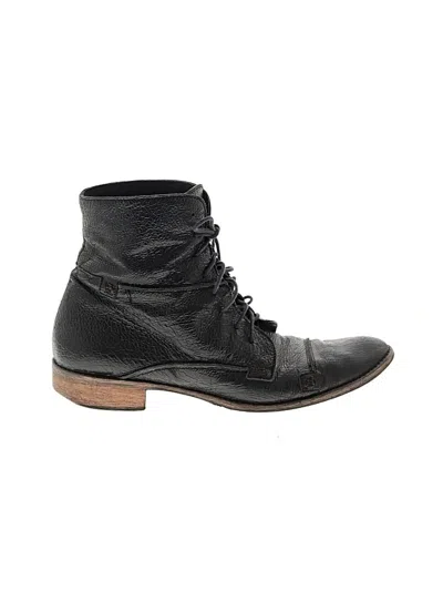 Pre-owned Charles David Ankle Boots In Black