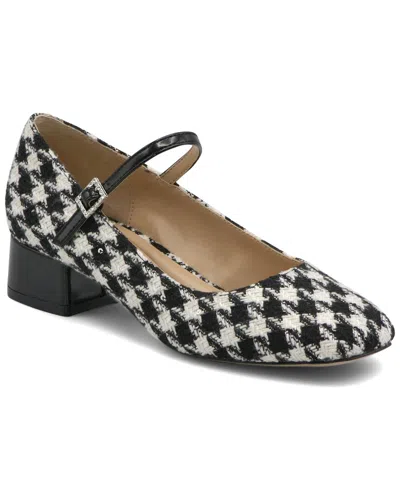 Charles David Charles By  Zinnia Dress Shoe In White