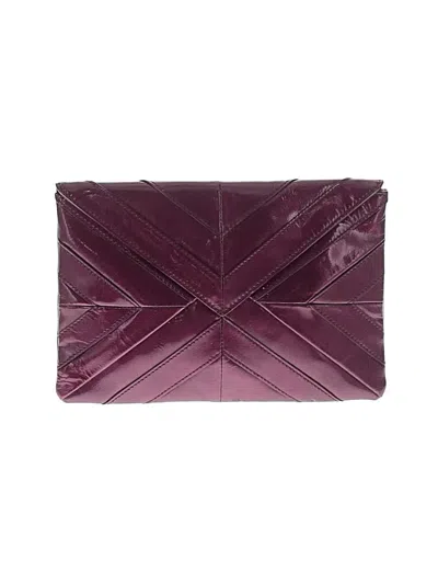 Pre-owned Charles David Clutch In Burgundy