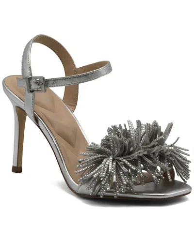 Charles David Eternity Leather Pump In Silver