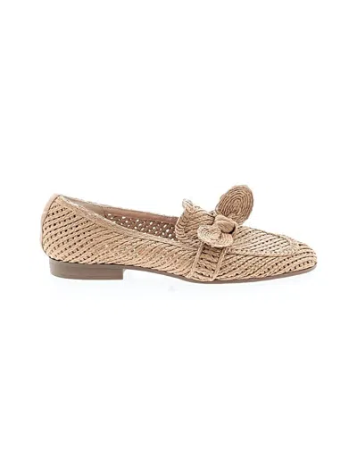 Pre-owned Charles David Flats In Tan
