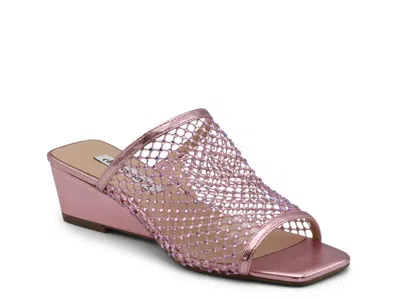 Charles David Noolie Wedge Sandal In Pink