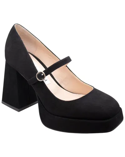 Charles David Vivanna Suede Pump In Black