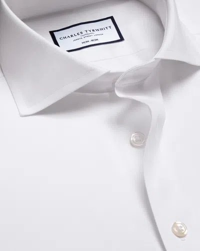 Charles Tyrwhitt Cutaway Collar Non-iron Poplin Cotton Dress Shirt In White