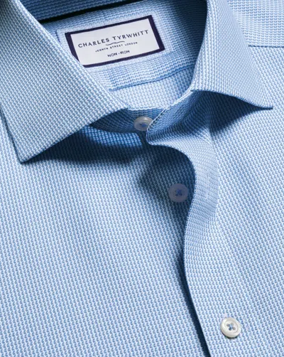 Charles Tyrwhitt Men's  Non-iron Burlington Weave Shirt