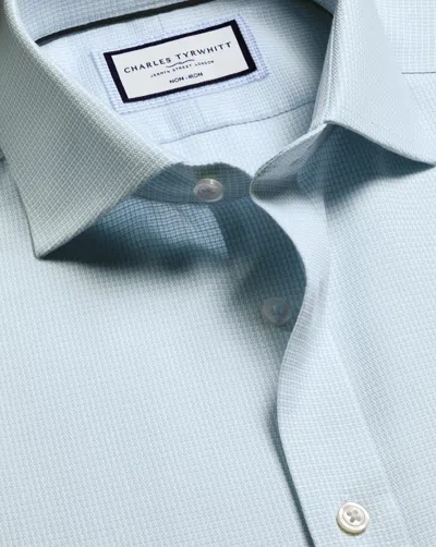 Charles Tyrwhitt Men's  Non-iron Stretch Burlington Weave Shirt