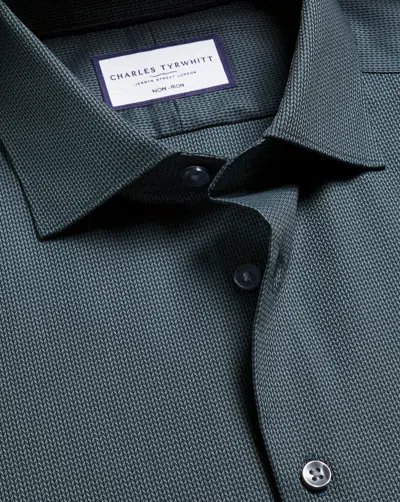 Charles Tyrwhitt Men's  Non-iron Stretch Chevron Texture Shirt In Green