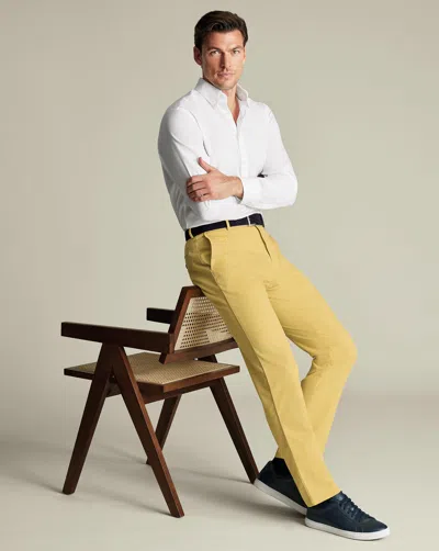 Charles Tyrwhitt Men's  Ultimate Non-iron Chino Pants In Yellow
