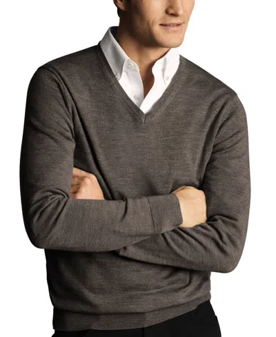Charles Tyrwhitt Men's Long Sleeve V-neck Merino Wool Sweater In Mocha