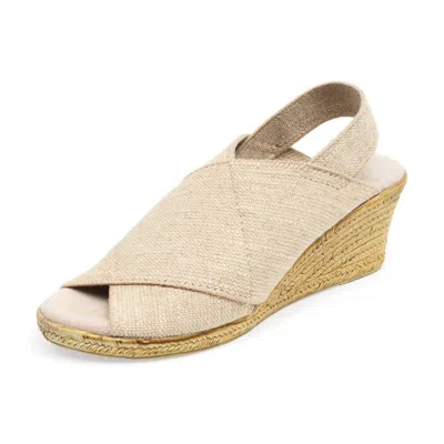 Charleston Shoe Co. Women's Elizabeth Sandal In Linen In Neutral