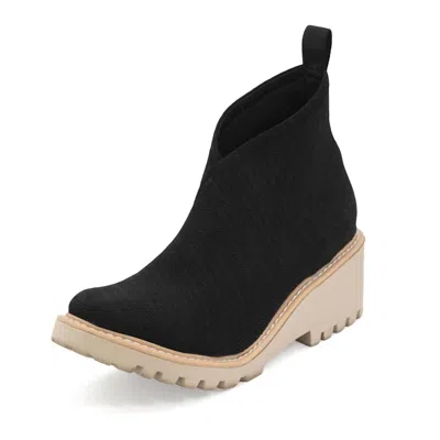 Charleston Shoe Co. Women's Heyward Boot In Black Herringbone
