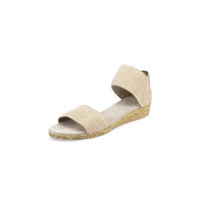 Charleston Shoe Co. Women's Janie Sandals In Linen In White