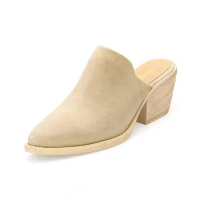 Charleston Shoe Co. Women's Tahoe Mule In Cream In Brown