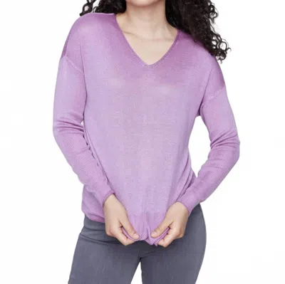Charlie B Lightweight V-neck Knit Sweater In Mulberry Cold Dye In Purple