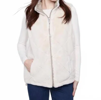 Charlie B Reversible Quilted Faux Fur Nylon Vest In Greige In Pink