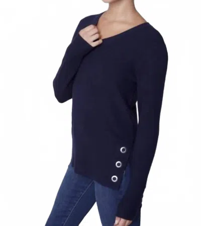 Charlie B V-neck Grommet Sweater In Navy In Blue