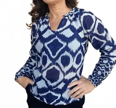 Charlie B Women's Long Sleeve Blouse In Navy White In Blue