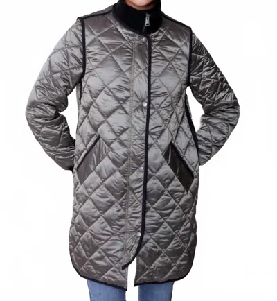 Charlie B Zip Front Iridescent Quilted Jacket In Spruce Green In Gray