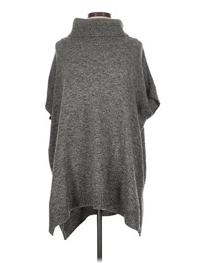 Pre-owned Charlie Paige Poncho In Gray