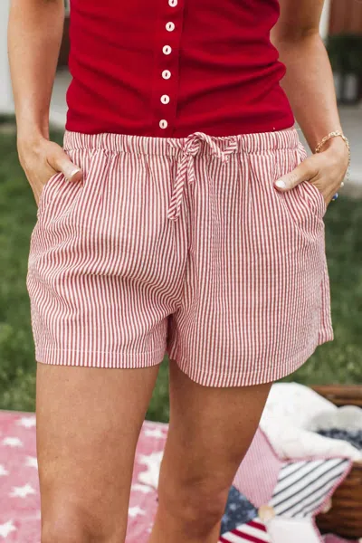 Charlotte Avery Striped Coastal Drawstring Shorts In Red In Multi