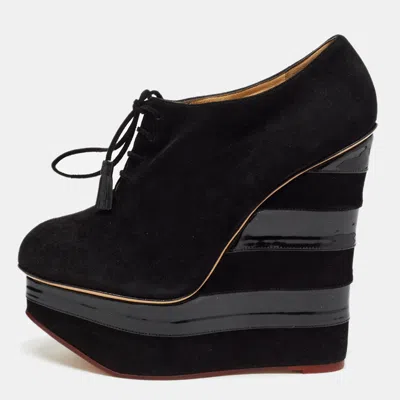 Pre-owned Charlotte Olympia Black Suede And Patent Leather Martha Wedge Derby Size 40