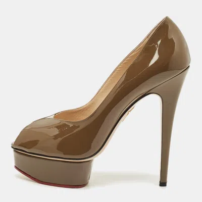 Charlotte Olympia Dolly In Green