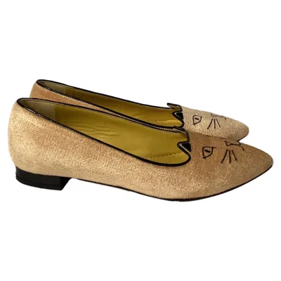 Charlotte Olympia Mid Century Kitty Ballet Flats In Beige Velvet
