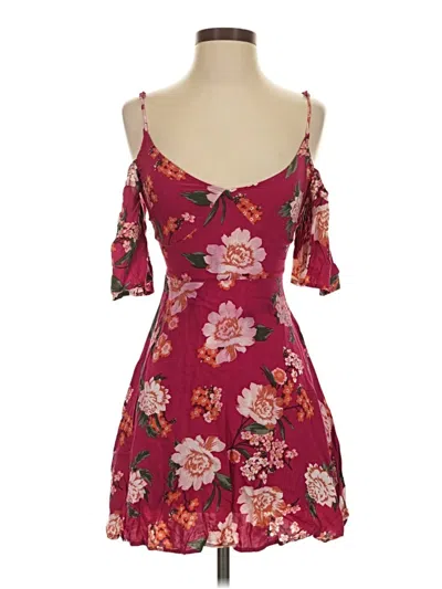 Pre-owned Charlotte Russe 3/4 Sleeve Top Burgundy Sweetheart Neckline Tops