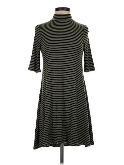 Pre-owned Charlotte Russe Casual Dress In Green