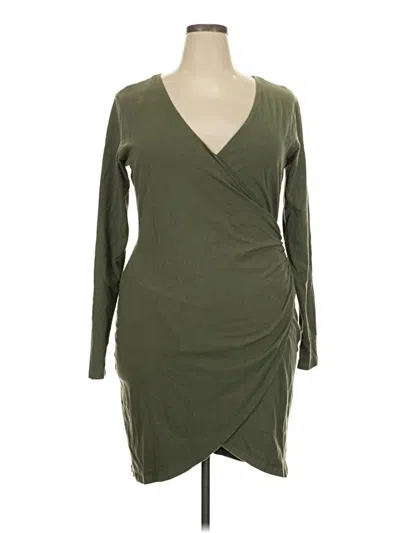 Pre-owned Charlotte Russe Casual Dress In Green