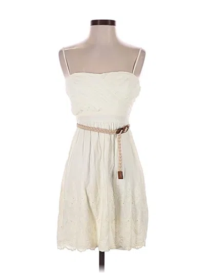 Pre-owned Charlotte Russe Casual Dress In Ivory