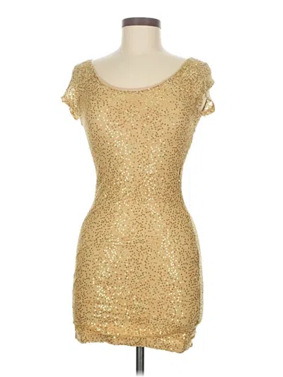 Pre-owned Charlotte Russe Cocktail Dress In Gold