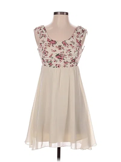 Pre-owned Charlotte Russe Cocktail Dress In Ivory