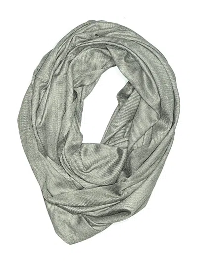 Pre-owned Charlotte Russe Scarf In Gray